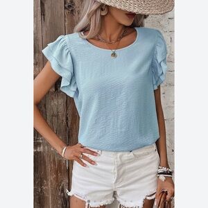Unbranded Baby Blue Lightweight Flowy Blouse: Size M